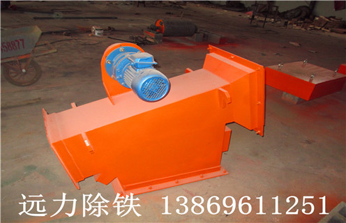 管道式永磁除鐵器，湖南管道式永磁除鐵器_遠力湖南管道式永磁除鐵器應用安裝示意圖型12000高斯_可定制工作原理