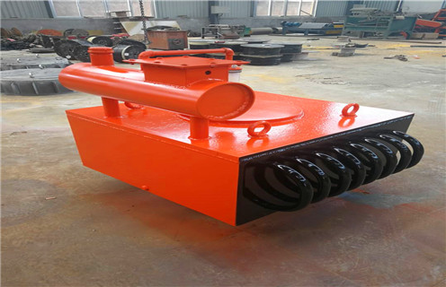 油冷電磁除鐵器，河南強迫油冷電磁除鐵器生產(chǎn)廠家_河南強迫油冷電磁除鐵器生產(chǎn)廠家加多少號油_選型