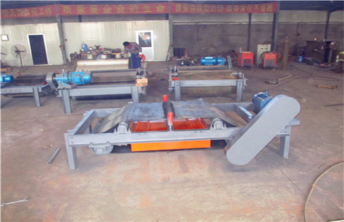 永磁自卸式除鐵器，遼寧永磁自卸式除鐵器價格_技術參數(shù)_遼寧永磁自卸式除鐵器價格磁塊安裝方式_如何換帶