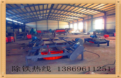 電磁自卸式除鐵器，廣西RCDF電磁油冷自卸式除鐵器_如何卸鐵國(guó)家標(biāo)準(zhǔn)安裝工作視頻_廣西RCDF電磁油冷自卸式除鐵器 