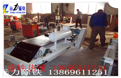 油冷電磁除鐵器，湖南油冷式除鐵器工作原理_湖南油冷式除鐵器加多少號(hào)油_選型